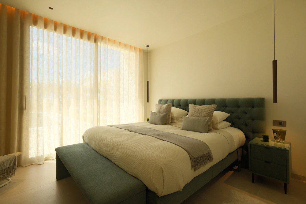 Real estate photo before enhancement